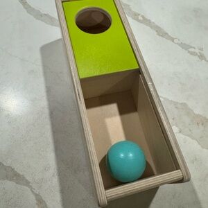 Lovevery slide top box